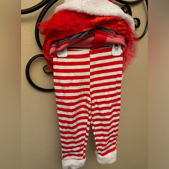 12-18 months baby girls Santa 2 piece outfit koala kids - Picture 4 of 4